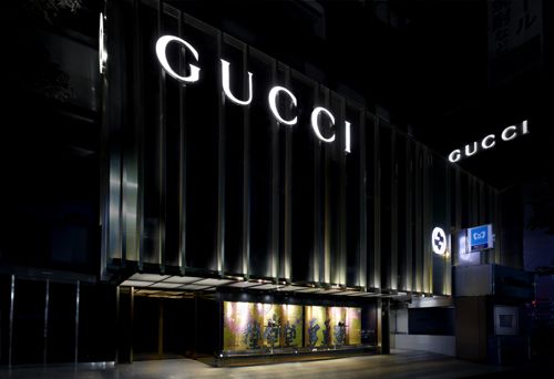 グッチ新宿1F・ウィンドー